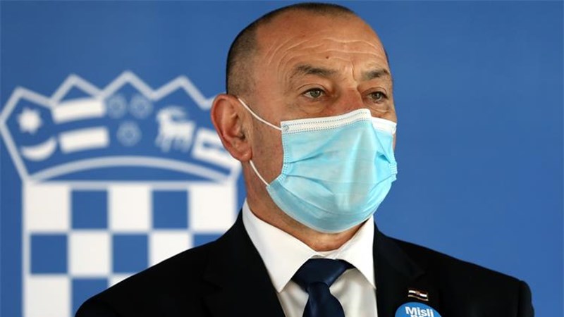 Medved: U narednih 20 dana realizirat će se smještaj u mobilne kućice i kontejnere